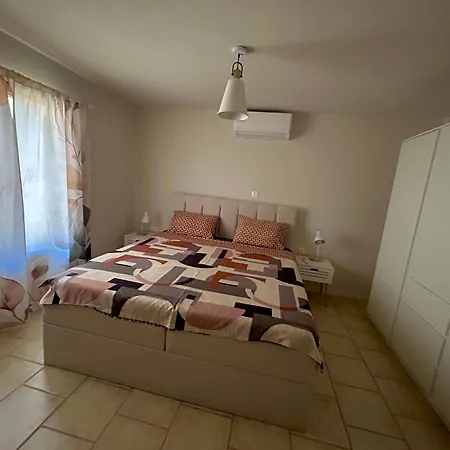 度假居 Daisy House Golden Area