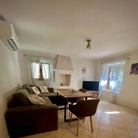 Daisy House Golden Area Potamia