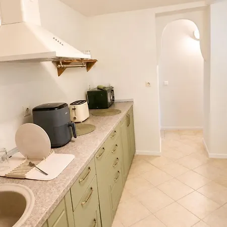 Daisy House Golden Area Tatil Evi *